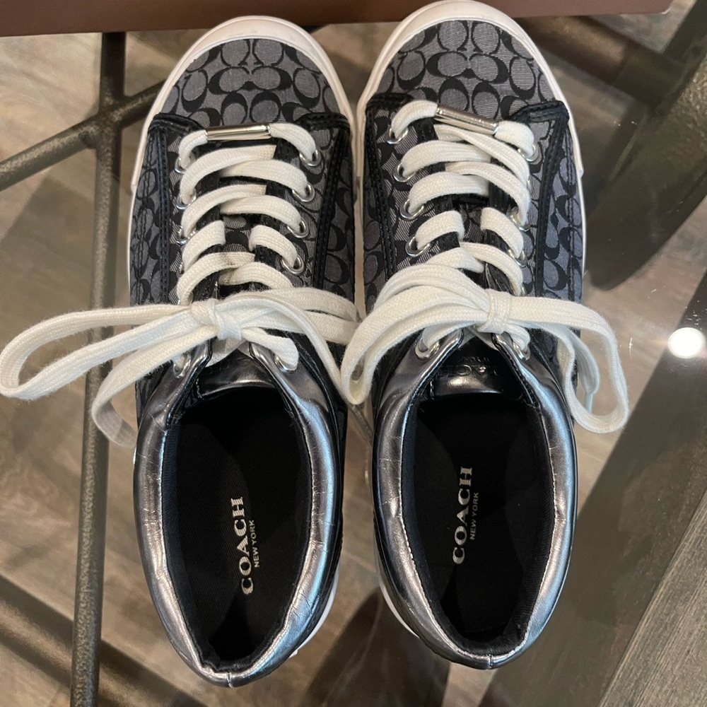 Coach Francesca Metallic Tennis Shoes Size 7.5 Medium. Original box. Worn once - Picture 3 of 5
